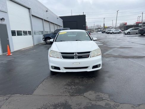 Used 2012 Dodge Avenger SXT Plus image 18