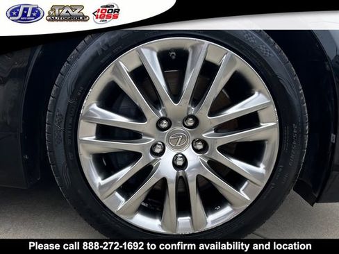 Used 2013 Lexus LS 460 AWD w/ Comfort Pkg image 9