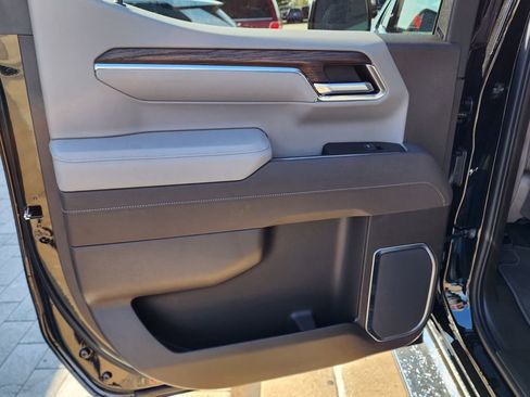 New 2026 GMC Sierra 1500 SLT w/ SLT Premium Plus Package image 41
