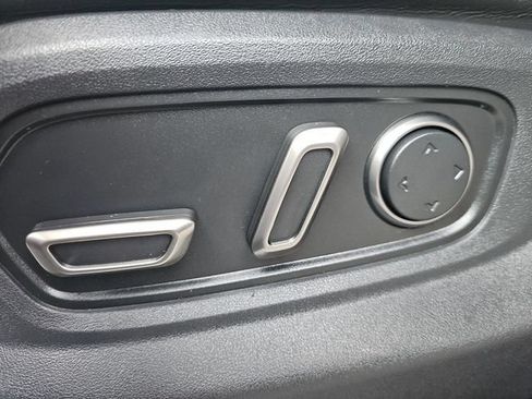 Used 2023 Rivian R1S Adventure AWD/4WD image 16