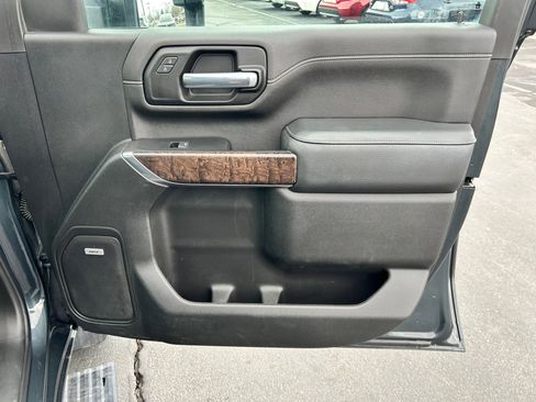 Used 2022 GMC Sierra 3500 Denali w/ Denali Ultimate Package image 26