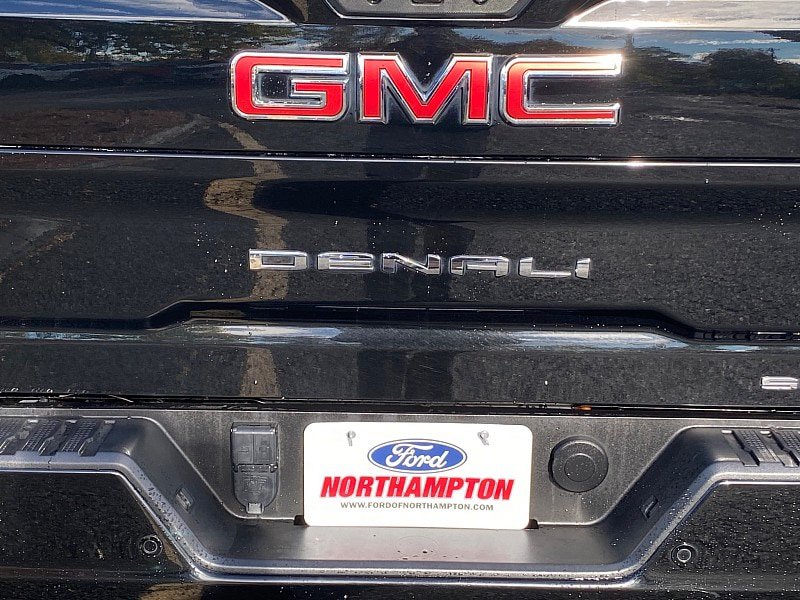 Used 2024 GMC Sierra 2500 Denali w/ Denali Reserve Package AWD/4WD image 11