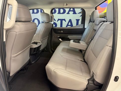 Used 2024 Toyota Tundra Limited image 18