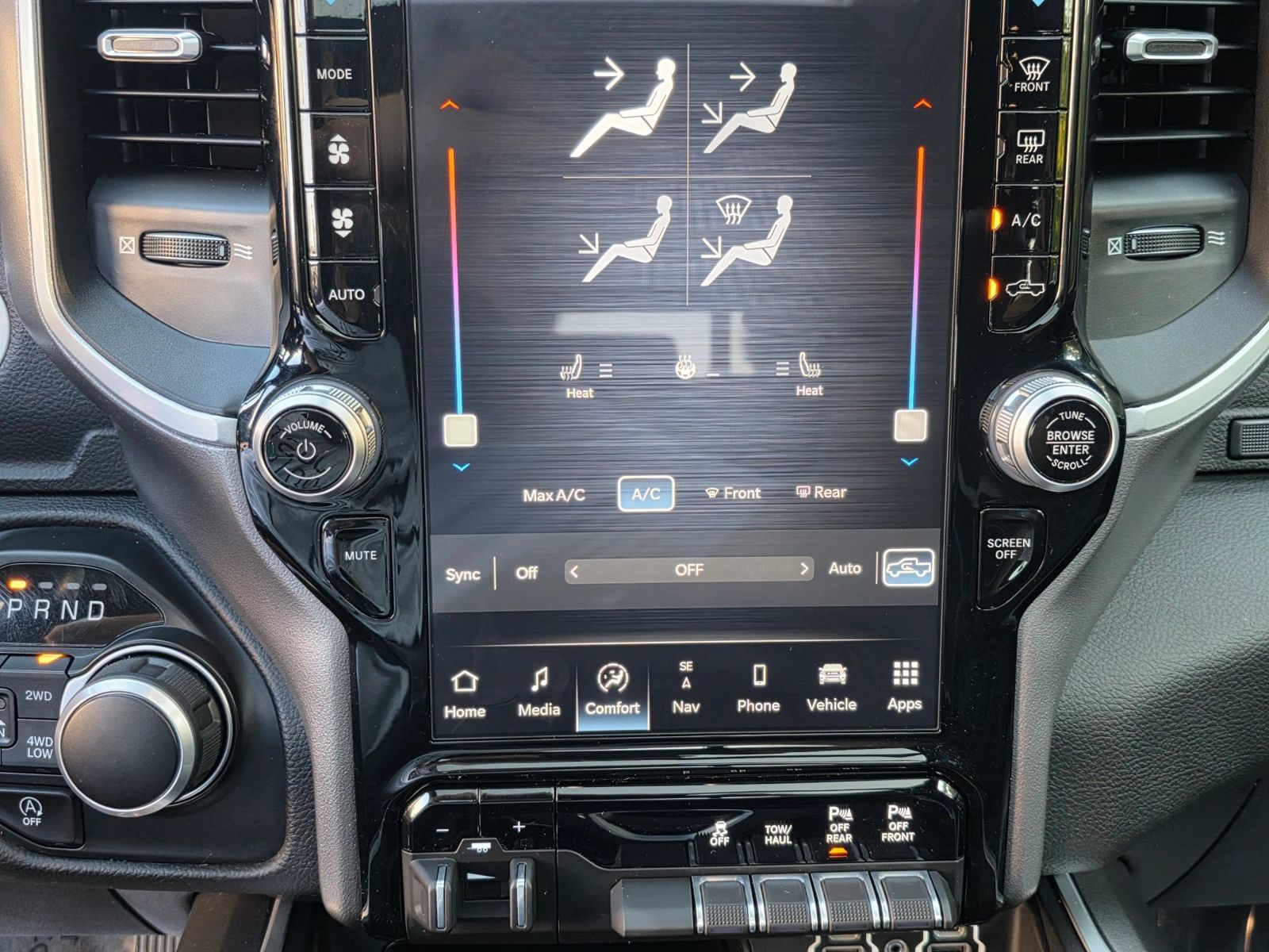 Used 2023 RAM 1500 Big Horn AWD/4WD image 17