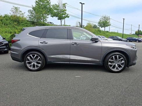 Certified 2024 Acura MDX w/ Technology Package AWD/4WD image 7