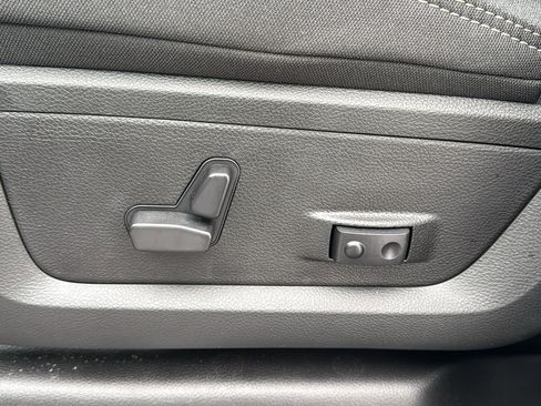 New 2026 RAM 2500 Big Horn image 9