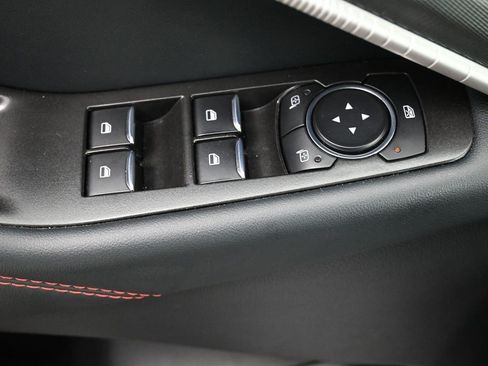 Used 2025 Ford Explorer ST-Line AWD/4WD image 19