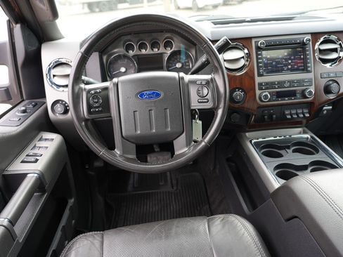 Used 2011 Ford F350 Lariat w/ Lariat Ultimate Pkg AWD/4WD image 24