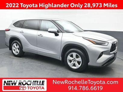 Certified 2022 Toyota Highlander LE