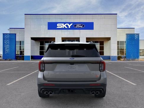 New 2026 Ford Explorer ST w/ Sun And Sound Package image 5