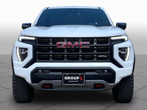 Used 2024 GMC Canyon AT4 w/ Technology Package AWD/4WD image 4
