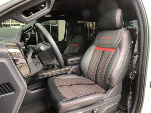 Used 2024 Ford F150 Lariat w/ Equipment Group 502A High image 19