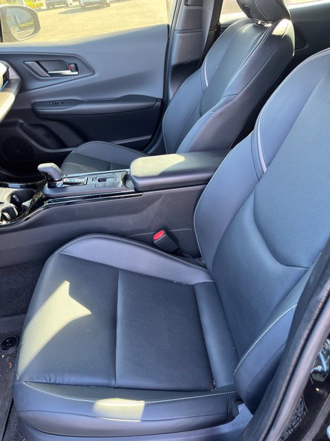 Used 2026 Toyota Prius XLE AWD/4WD image 13