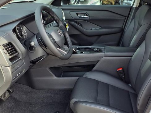 New 2026 Nissan Rogue SV AWD/4WD image 11