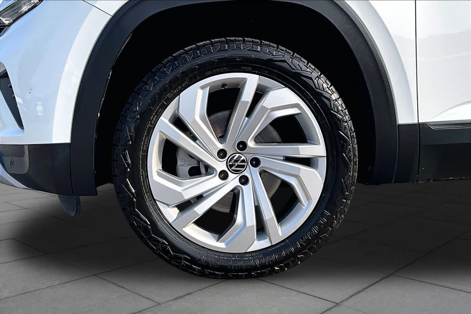 Used 2023 Volkswagen Atlas SE AWD/4WD image 10