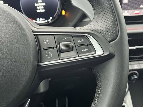 New 2024 Dodge Hornet R/T image 17