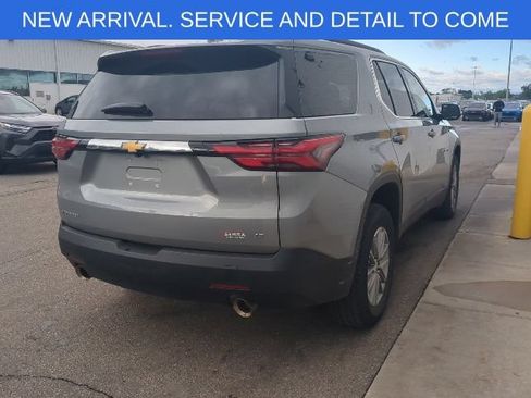 Certified 2023 Chevrolet Traverse LT FWD image 6