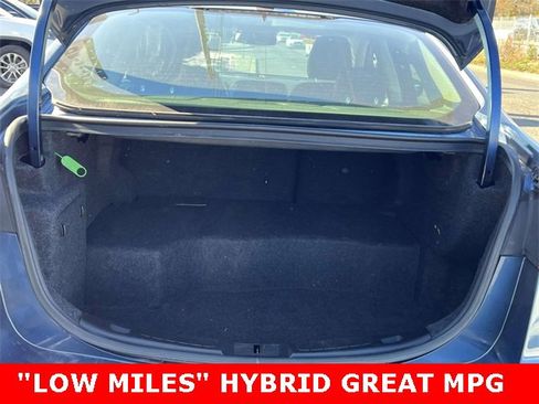 Used 2019 Ford Fusion SEL image 8