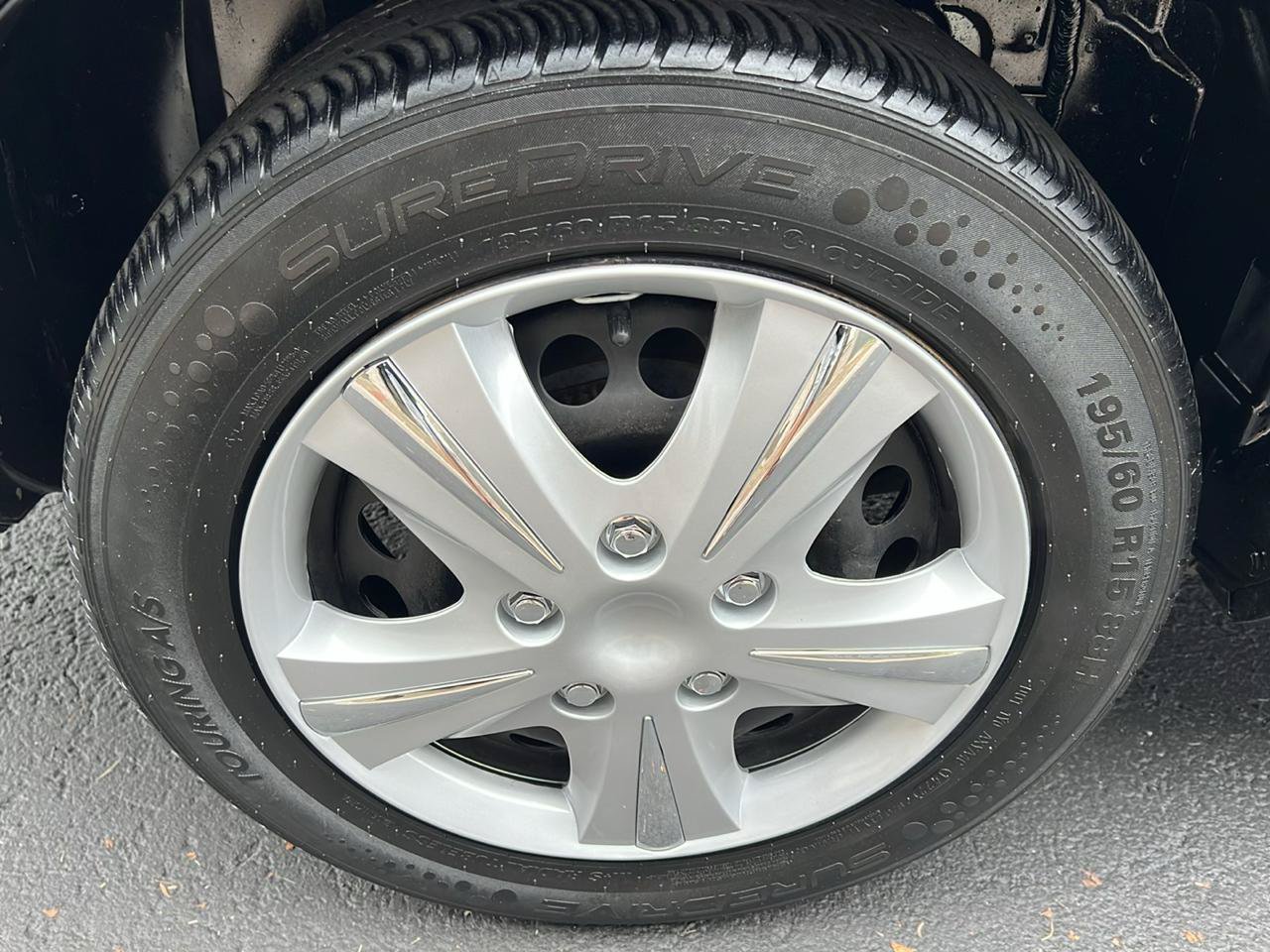 Used 2010 Chevrolet Cobalt LS FWD image 34