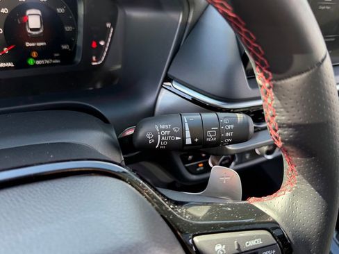 Certified 2025 Acura ADX A-Spec image 24