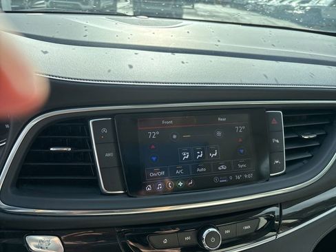 Used 2023 Buick Enclave Essence w/ Experience Buick Package AWD/4WD image 5