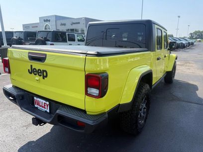 Used 2023 Jeep Gladiator Sport