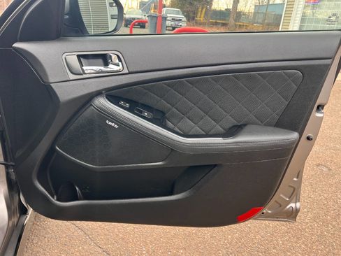 Used 2015 Kia Optima SX image 31