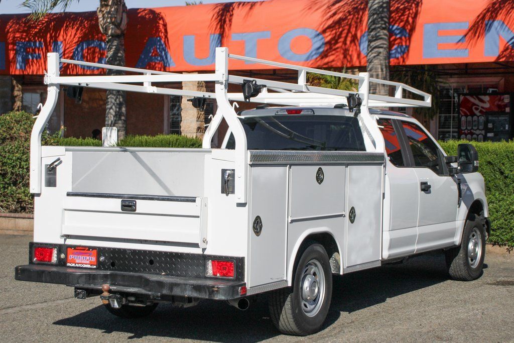 Used 2022 Ford F250 XL w/ Power Equipment Group RWD image 10