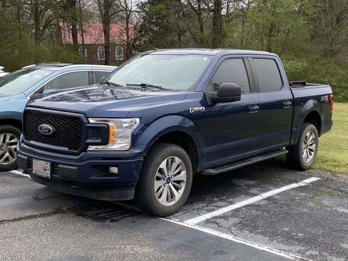 Used 2018 Ford F150 XL w/ Equipment Group 101A Mid AWD/4WD image 3