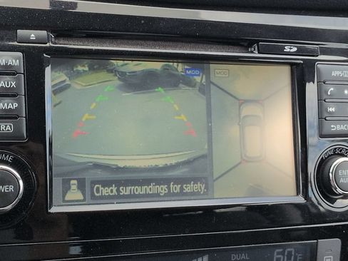 Used 2015 Nissan Rogue SV w/ SV Premium Package FWD image 21