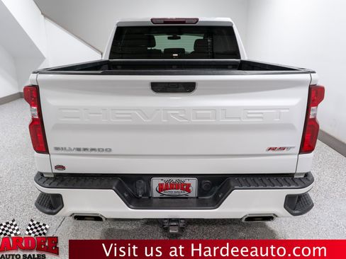 Used 2022 Chevrolet Silverado 1500 RST image 4