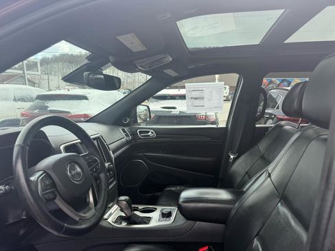 Used 2018 Jeep Grand Cherokee High Altitude AWD/4WD image 17
