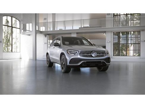 Certified 2022 Mercedes-Benz GLC 300 4MATIC image 10