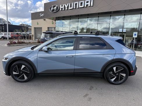 Certified 2025 Hyundai Ioniq 5 SEL image 2