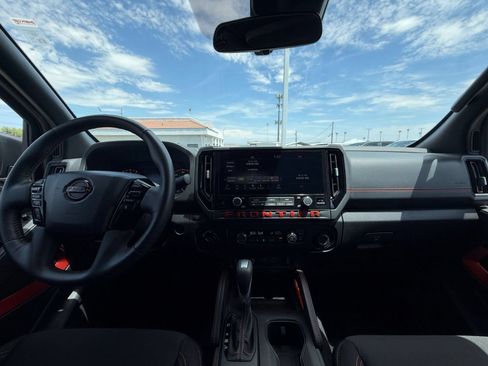 Used 2026 Nissan Frontier PRO-4X AWD/4WD image 26