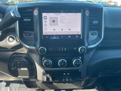 Used 2022 RAM 2500 Big Horn image 22