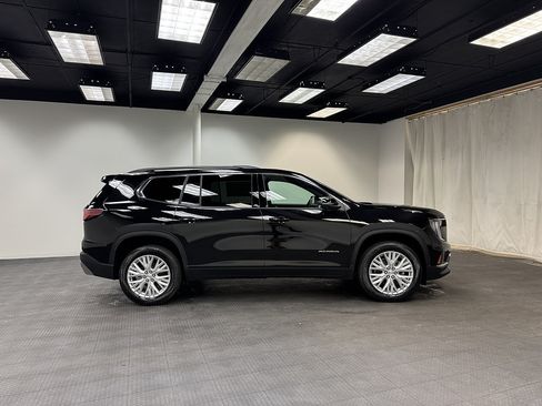 New 2026 GMC Acadia Elevation w/ Elevation Premium Package AWD/4WD image 7