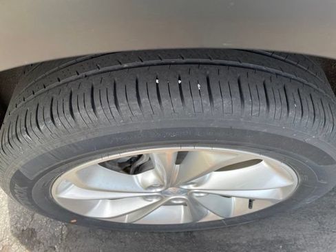 Used 2022 Buick Encore GX Preferred FWD image 27