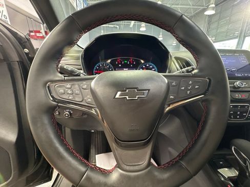 Used 2023 Chevrolet Equinox RS w/ RS Leather Package AWD/4WD image 17