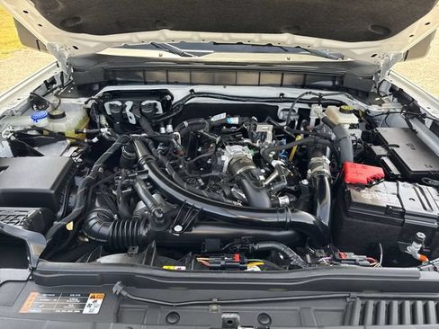Certified 2024 Ford Bronco Badlands AWD/4WD image 25