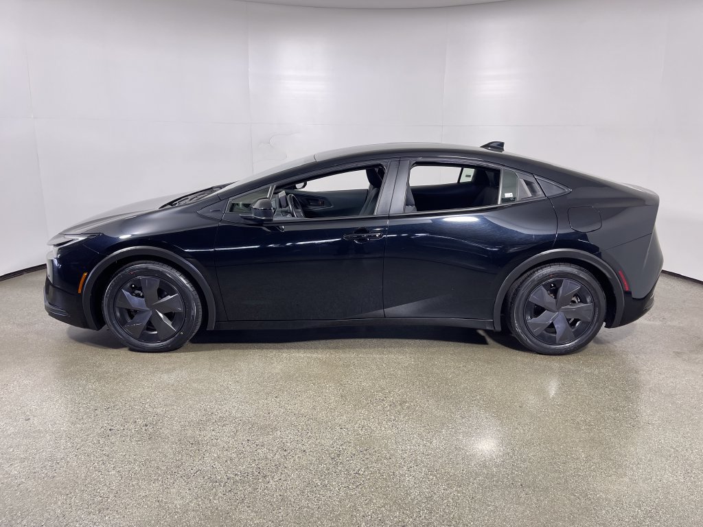 Certified 2024 Toyota Prius LE FWD image 6