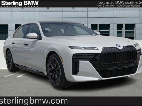 New 2026 BMW 750e xDrive AWD/4WD image 1