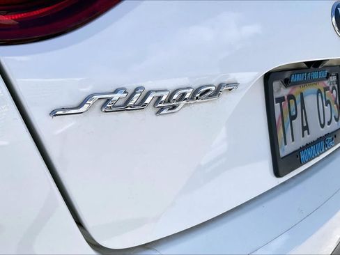 Used 2018 Kia Stinger Premium RWD image 7