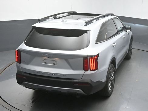 Used 2022 Kia Sorento SX Prestige w/ Rust Color Package image 48