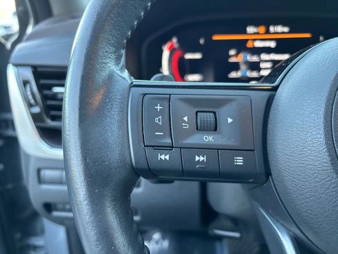Used 2023 Nissan Rogue Platinum w/ Platinum Premium Package AWD/4WD image 17