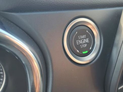 Used 2025 Chevrolet Blazer LT image 22