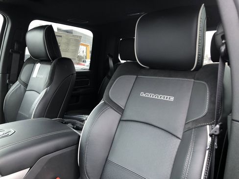 New 2026 RAM 2500 Laramie w/ Sport Appearance Package image 21