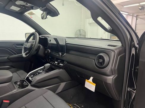 New 2026 Chevrolet Colorado Trail Boss AWD/4WD image 21