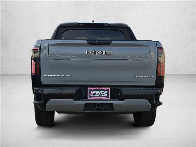 Used 2024 GMC Sierra EV Denali AWD/4WD image 5