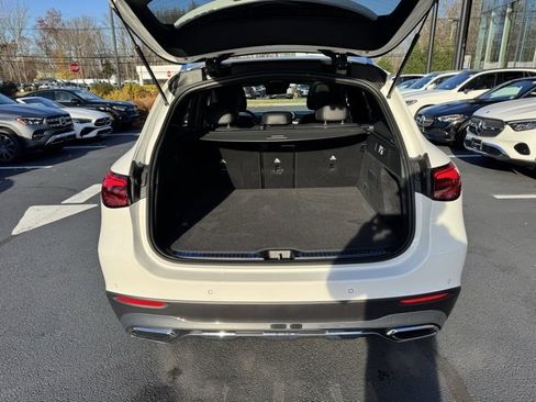Used 2025 Mercedes-Benz GLC 300 GLC 300 image 11